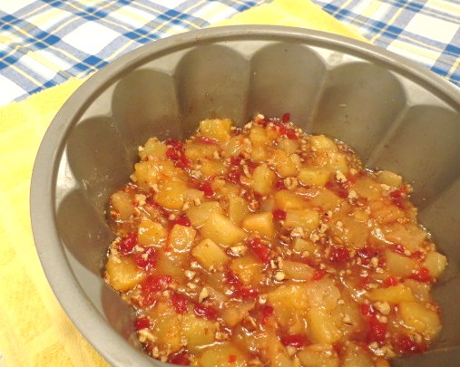 Old-Fahsioned Pineapple Upside-Down Cake - New Version - myyellowfarmhouse.com