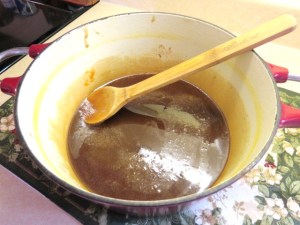 Make Ahead Sweet Potatoes with Cinnamon, Nutmeg and a Splash of Bourbon - My Yellow Farmhouse.com