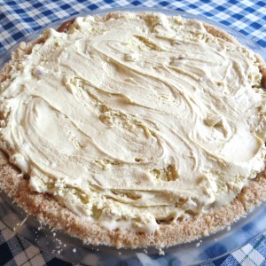 Toffee Ice Cream Pie - myyellowfarmhouse.com