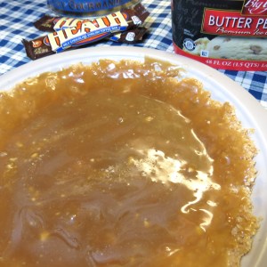 Toffee Ice Cream Pie - myyellowfarmhouse.com